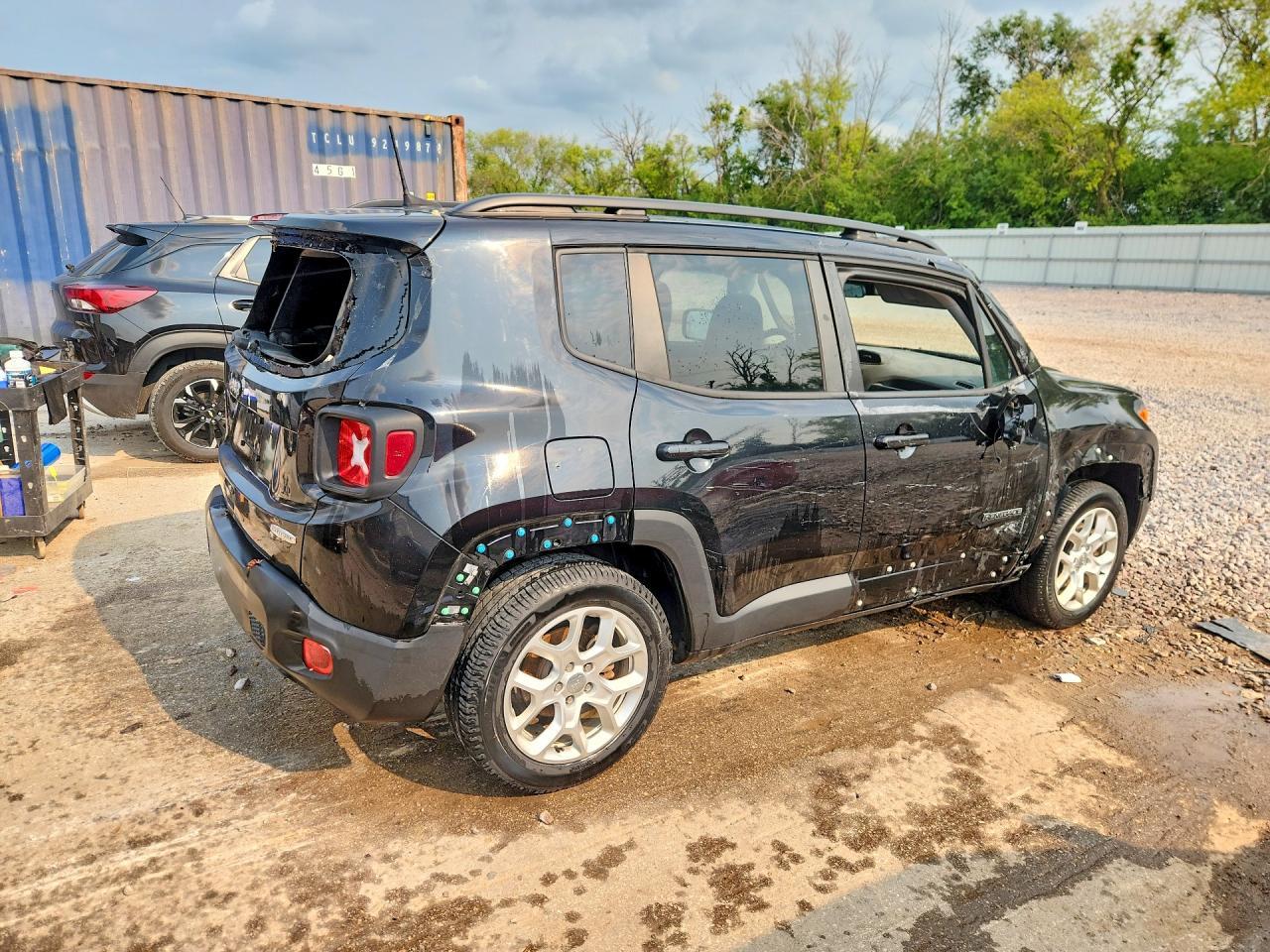 2018 Jeep Renegade Latitude - zdjęcie 3