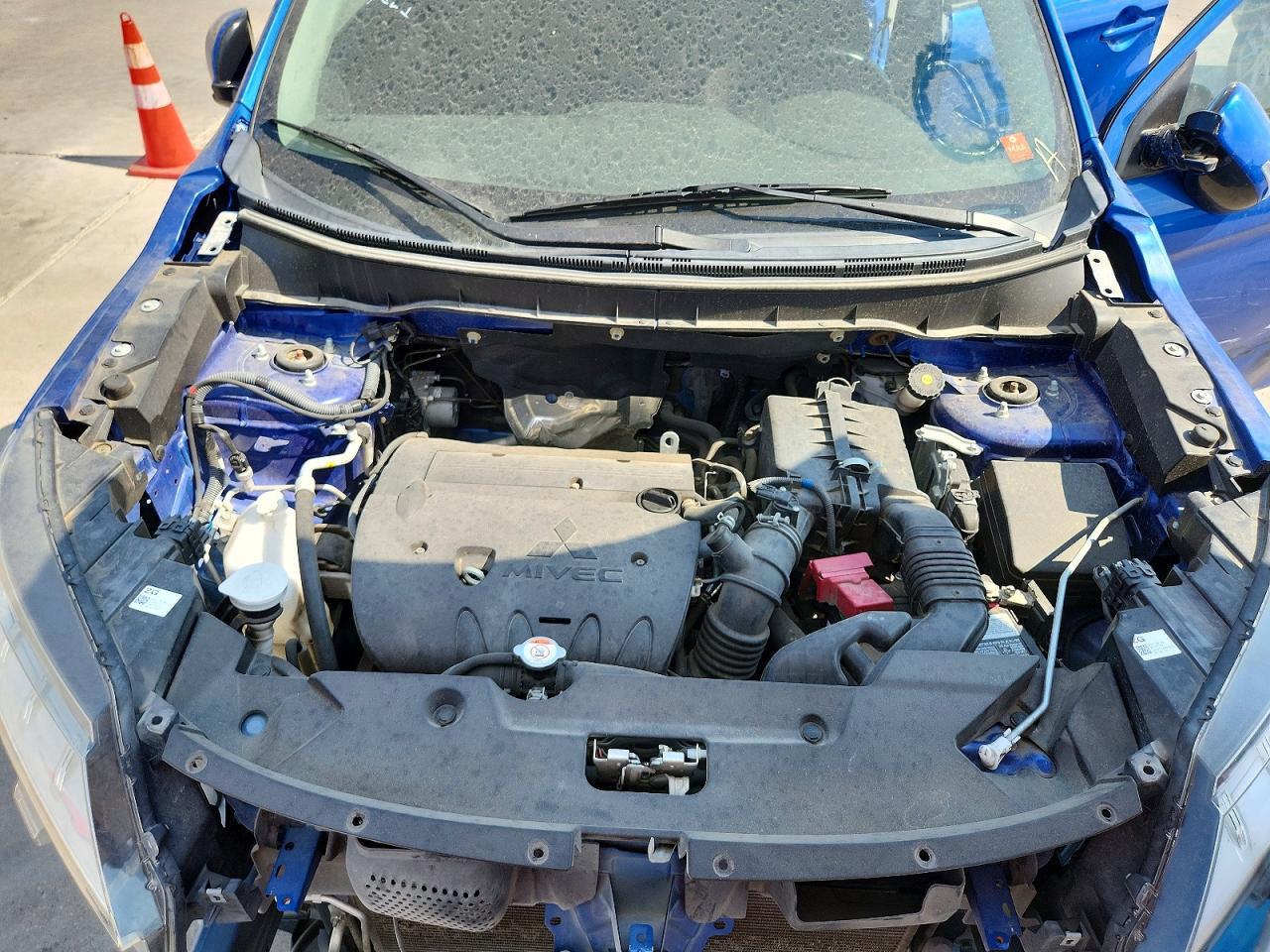 2021 Mitsubishi Outlander Sport Es - zdjęcie 12