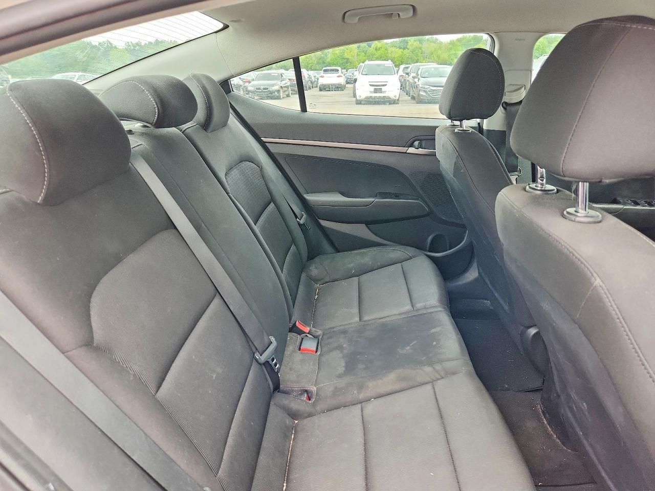 2018 Hyundai Elantra Se - zdjęcie 10