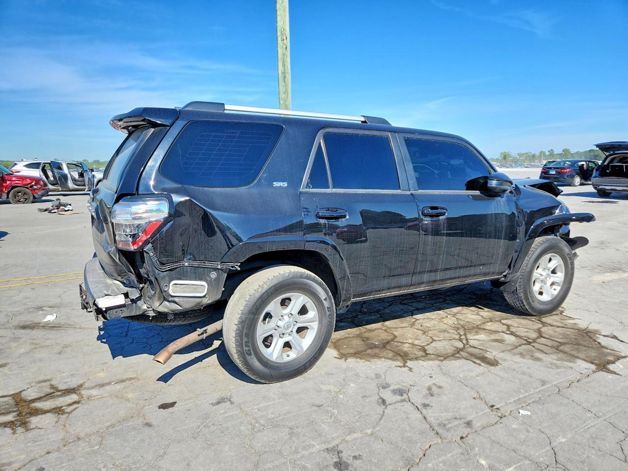 2021 Toyota 4Runner Sr5 - zdjęcie 3