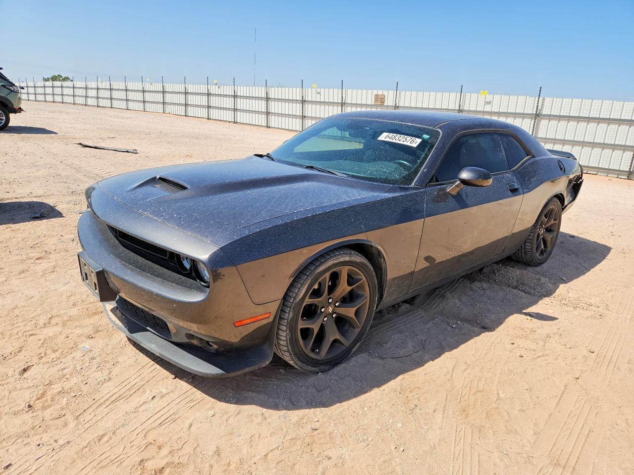 2019 Dodge Challenger Gt - zdjęcie główne