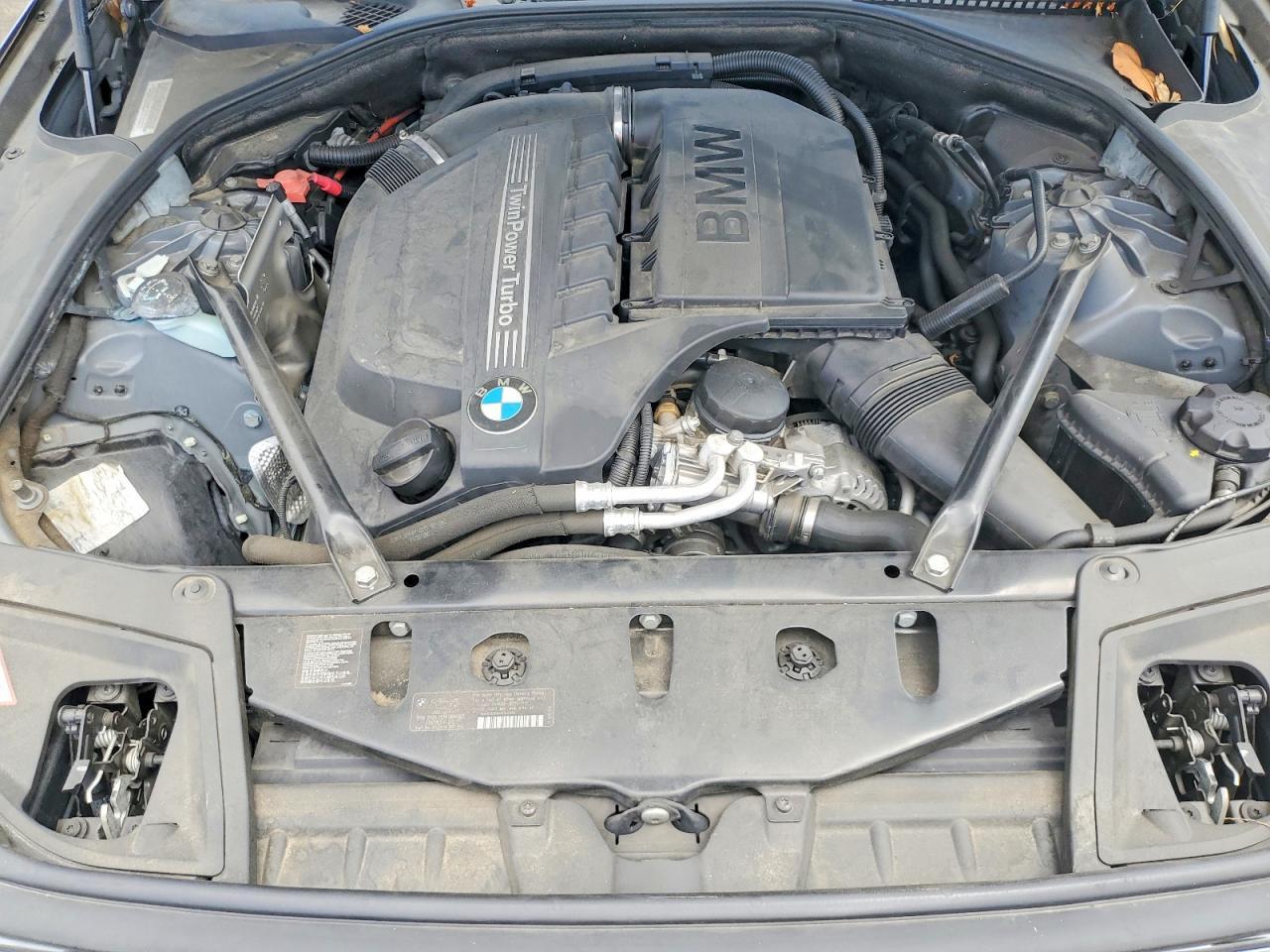 2014 BMW 535 I - zdjęcie 11