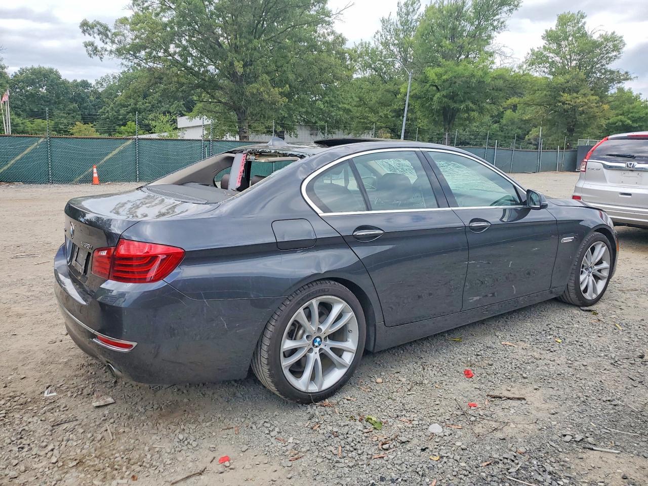2015 BMW 535 Xi - zdjęcie 3