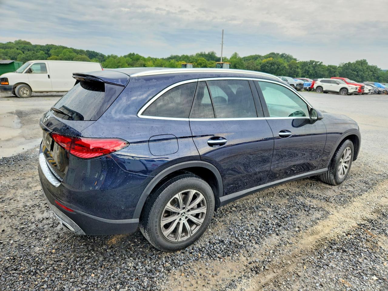 2023 Mercedes-Benz Glc 300 - zdjęcie 3