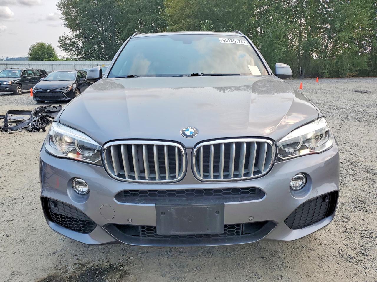 2015 BMW X5 xDrive50I - zdjęcie 5