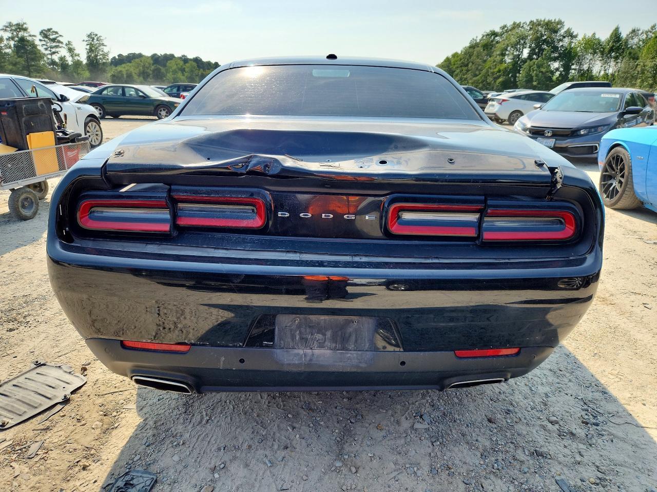 2022 Dodge Challenger Gt - zdjęcie 6