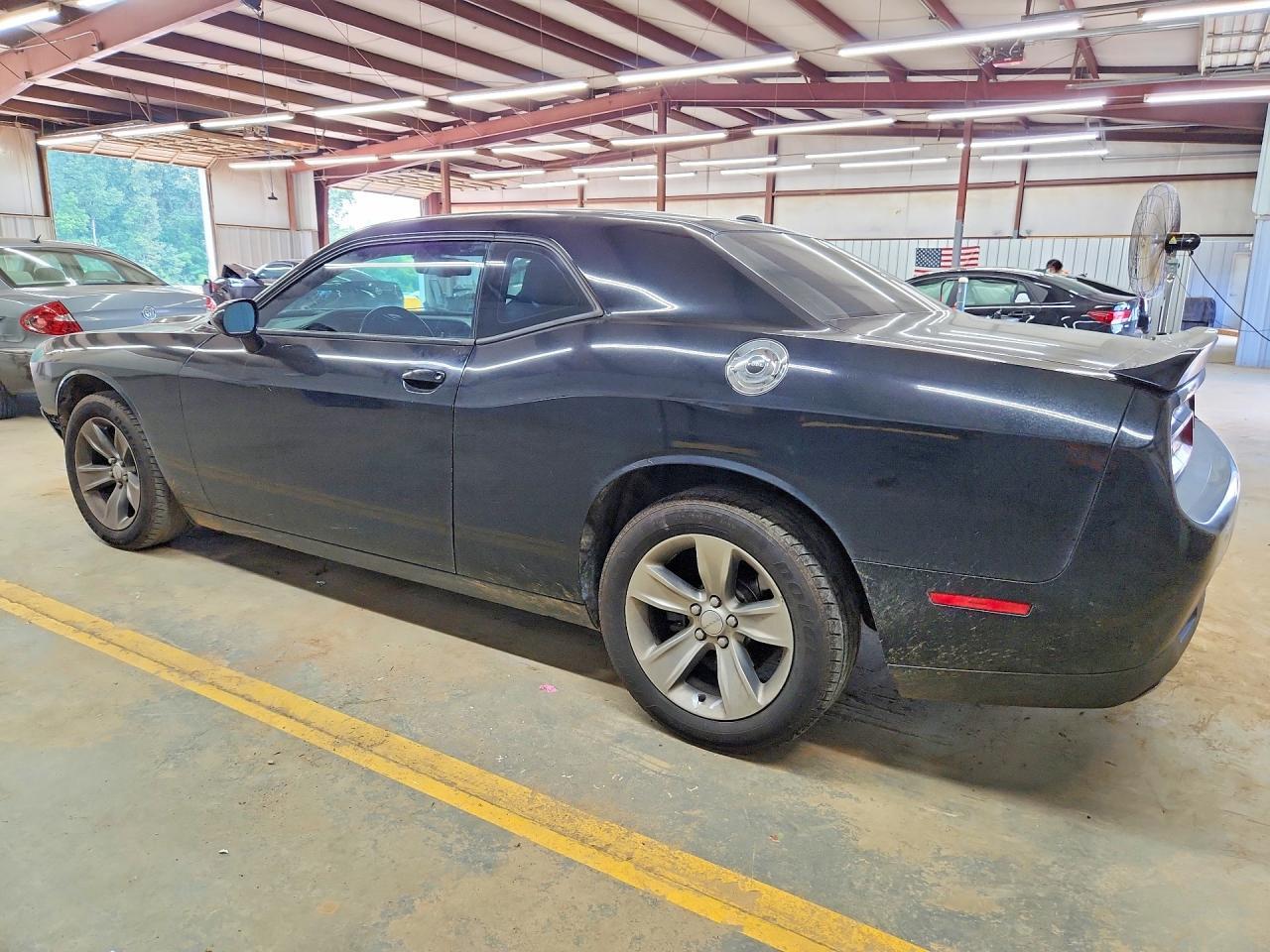 2018 Dodge Challenger Sxt - zdjęcie 2