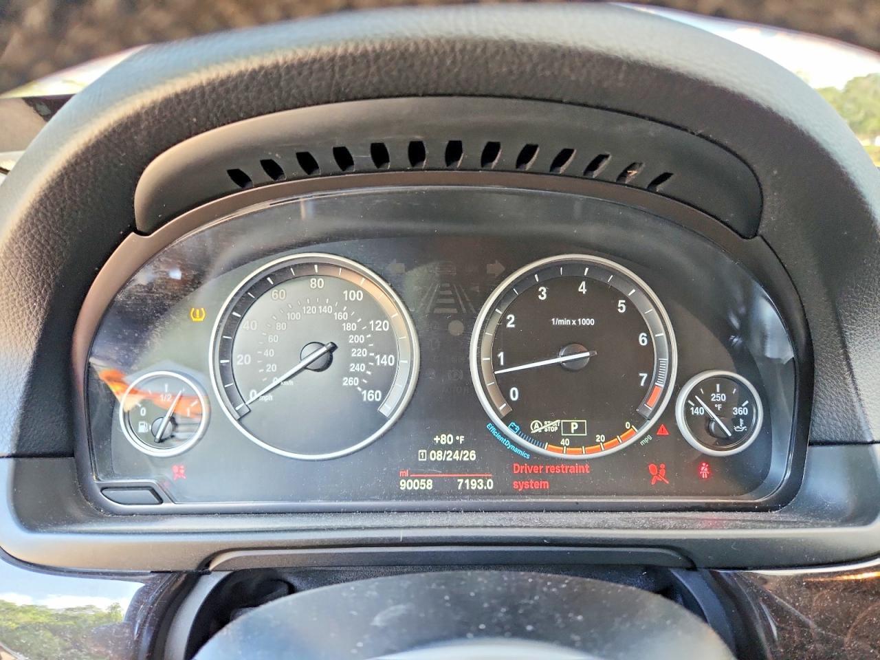 2016 BMW Seria 5 528i - zdjęcie 9