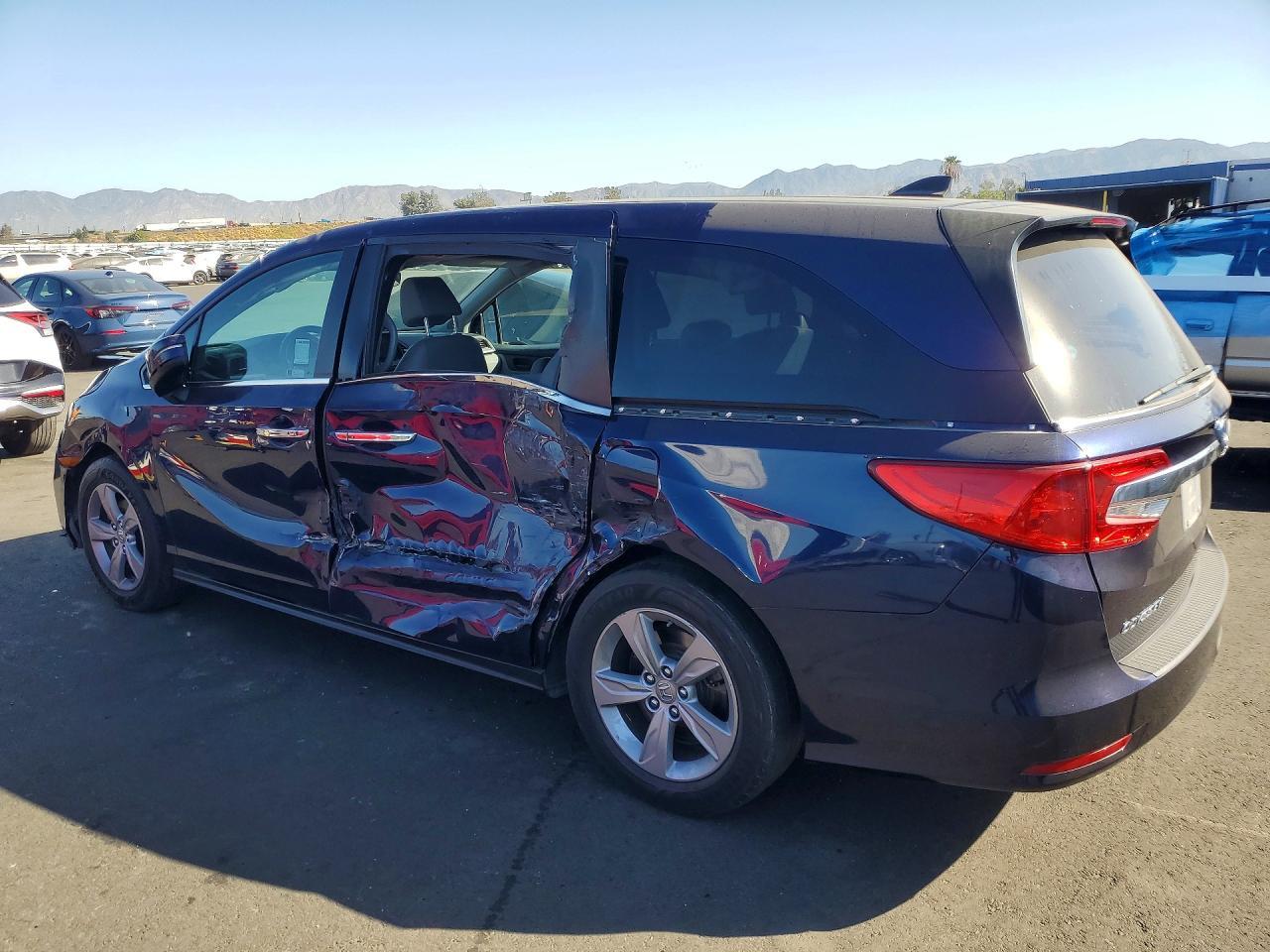 2019 Honda Odyssey Exl - zdjęcie 2