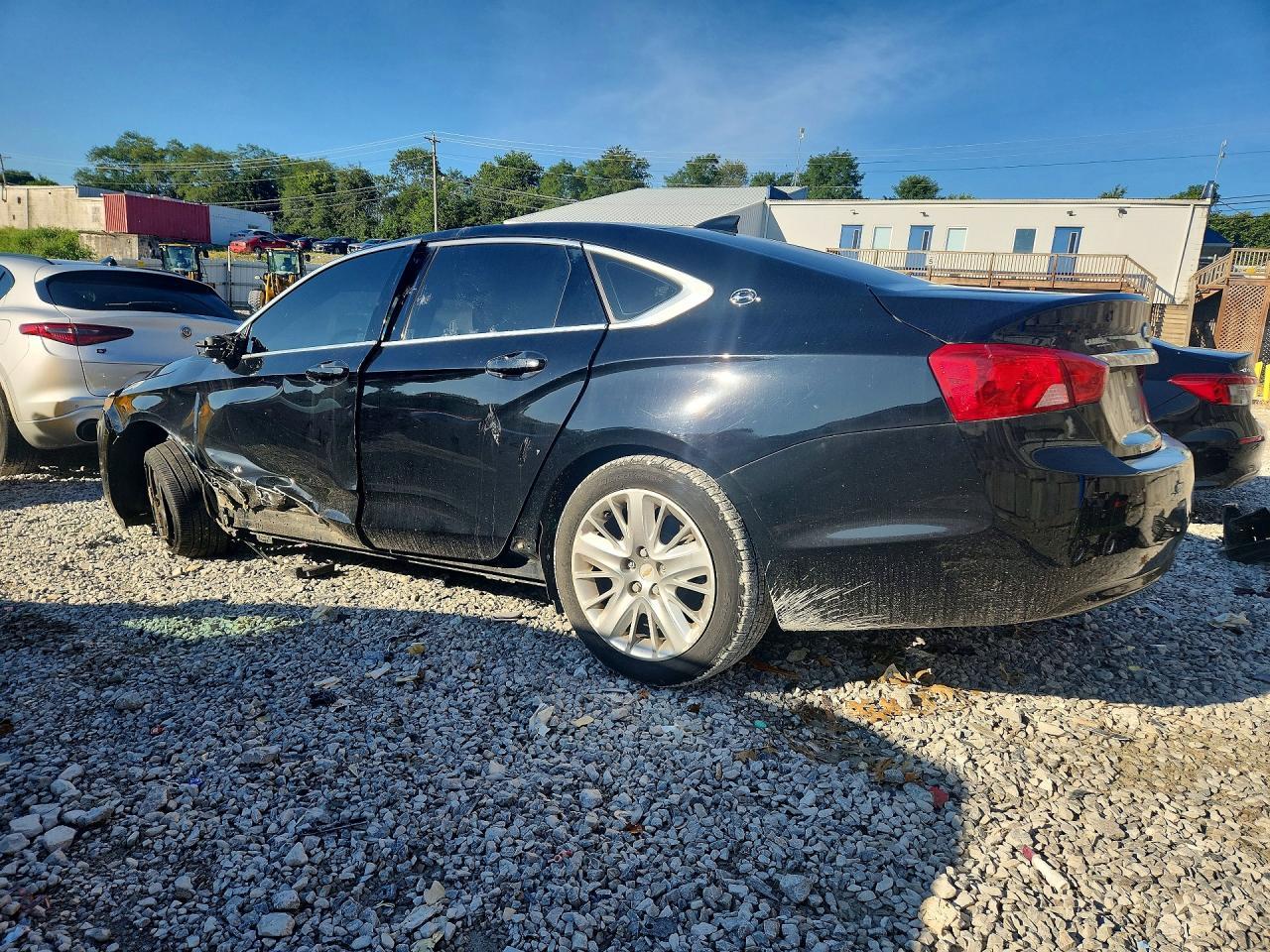 2017 Chevrolet Impala Ls - zdjęcie 2