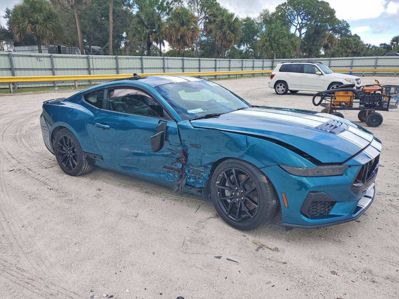 2026 Ford Mustang Gt - zdjęcie 4