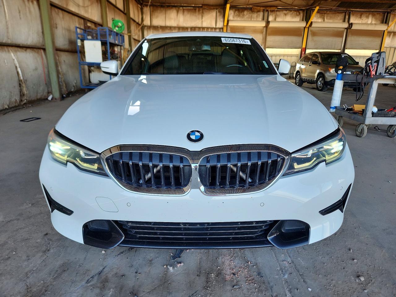 2021 BMW 330I - zdjęcie 5