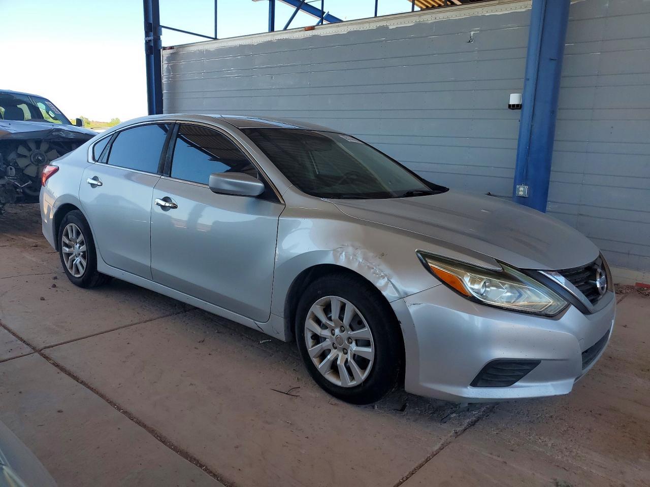 2016 Nissan Altima 2.5 S - zdjęcie 4