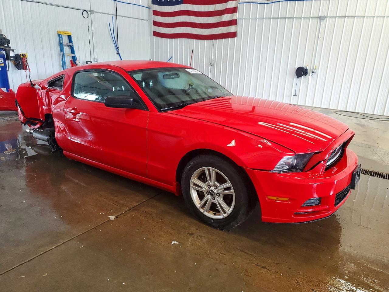 2013 Ford Mustang - zdjęcie 4
