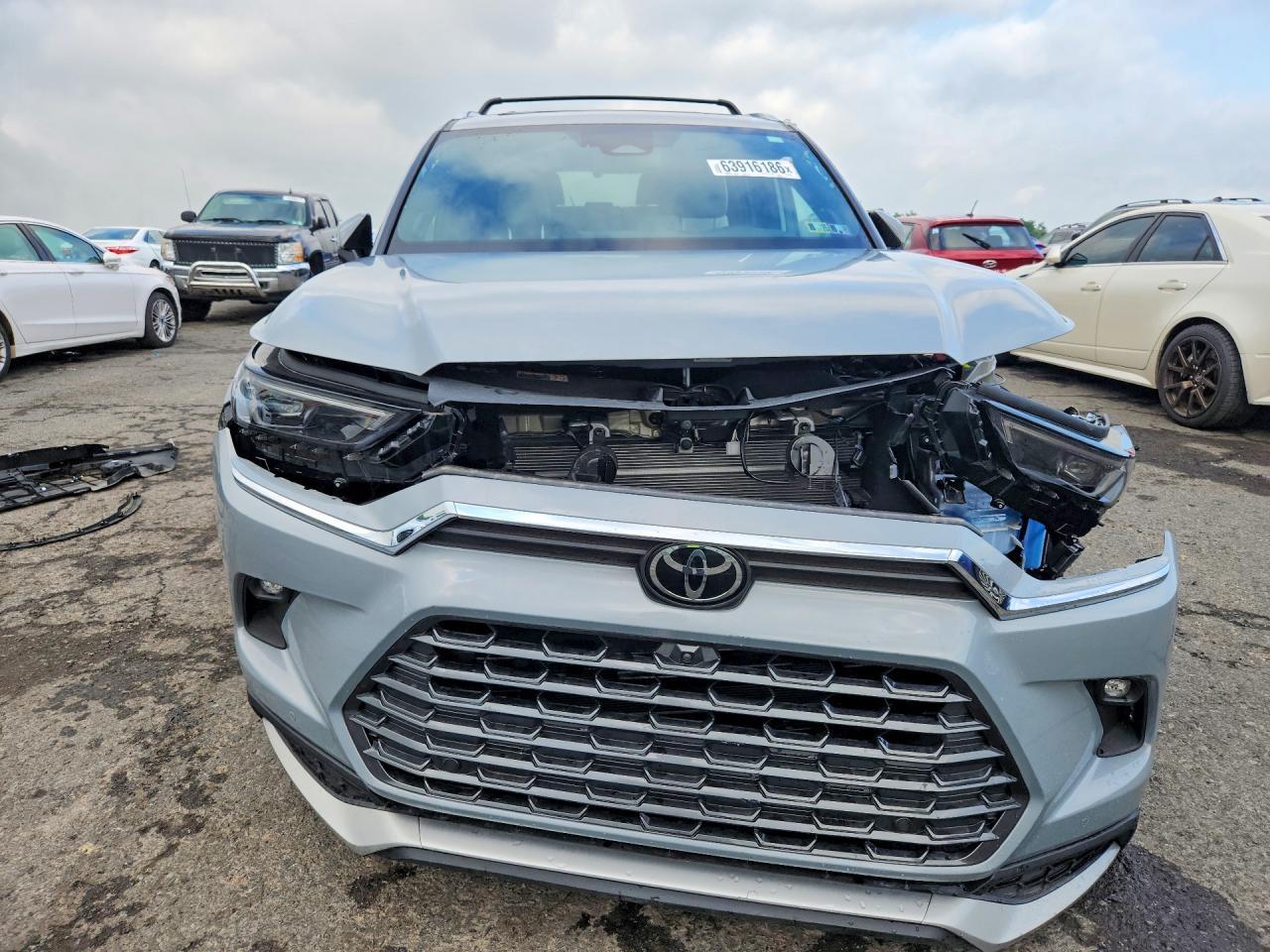 2026 Toyota Grand Highlander Hybrid Max Platinum - zdjęcie 5