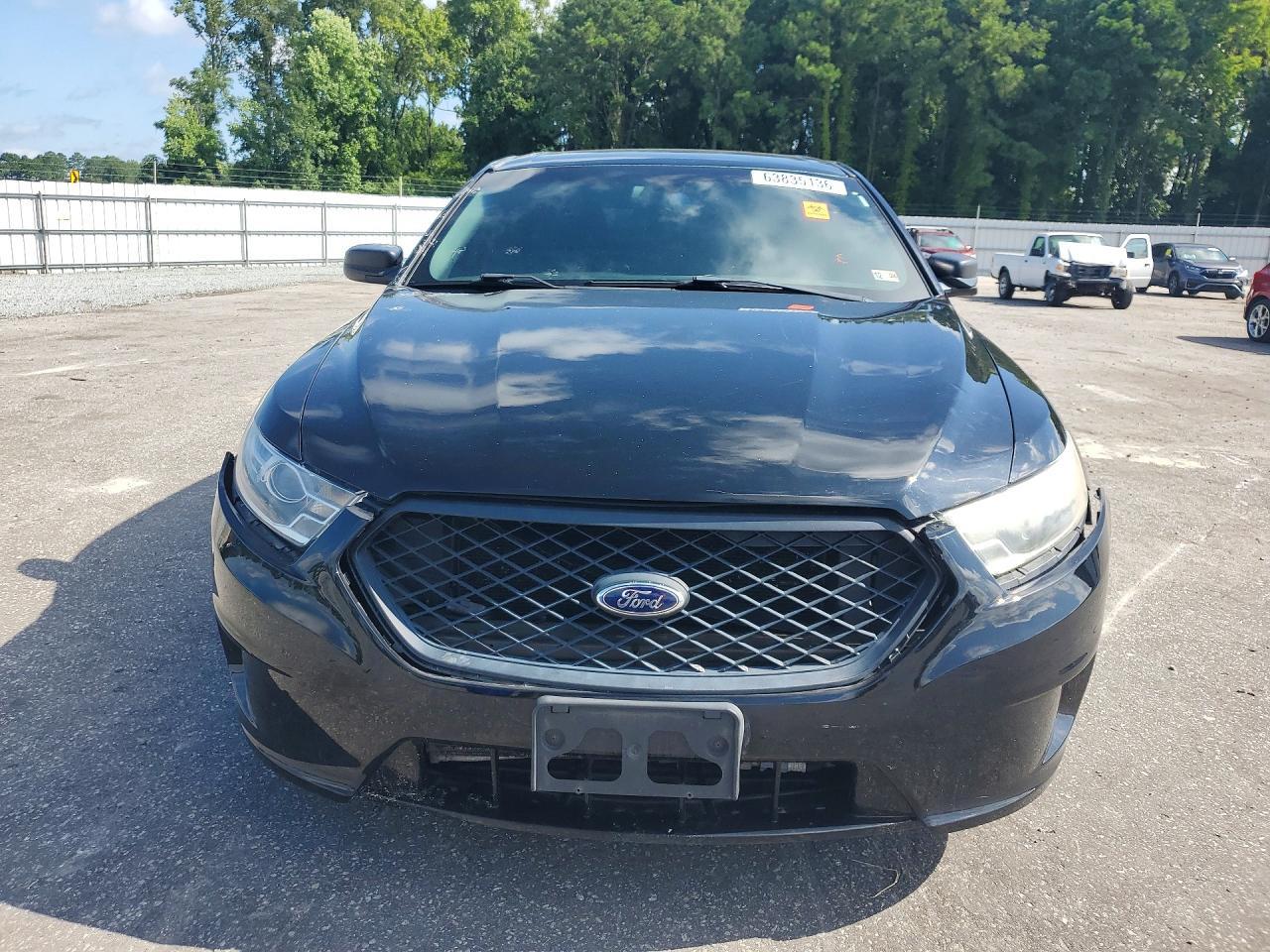 2015 Ford Taurus Police - zdjęcie 5