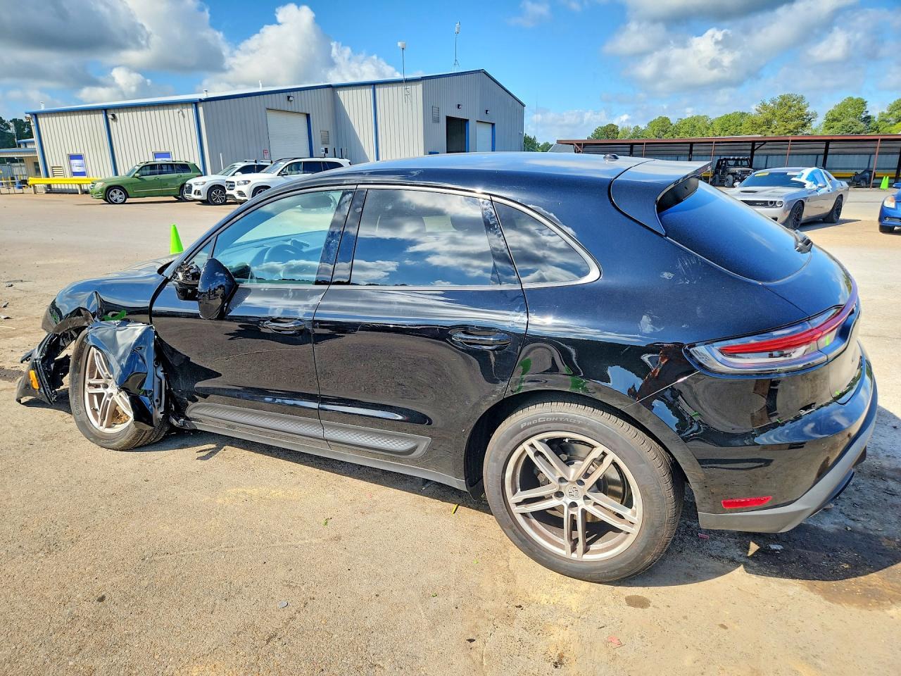 2023 Porsche Macan Base - zdjęcie 2