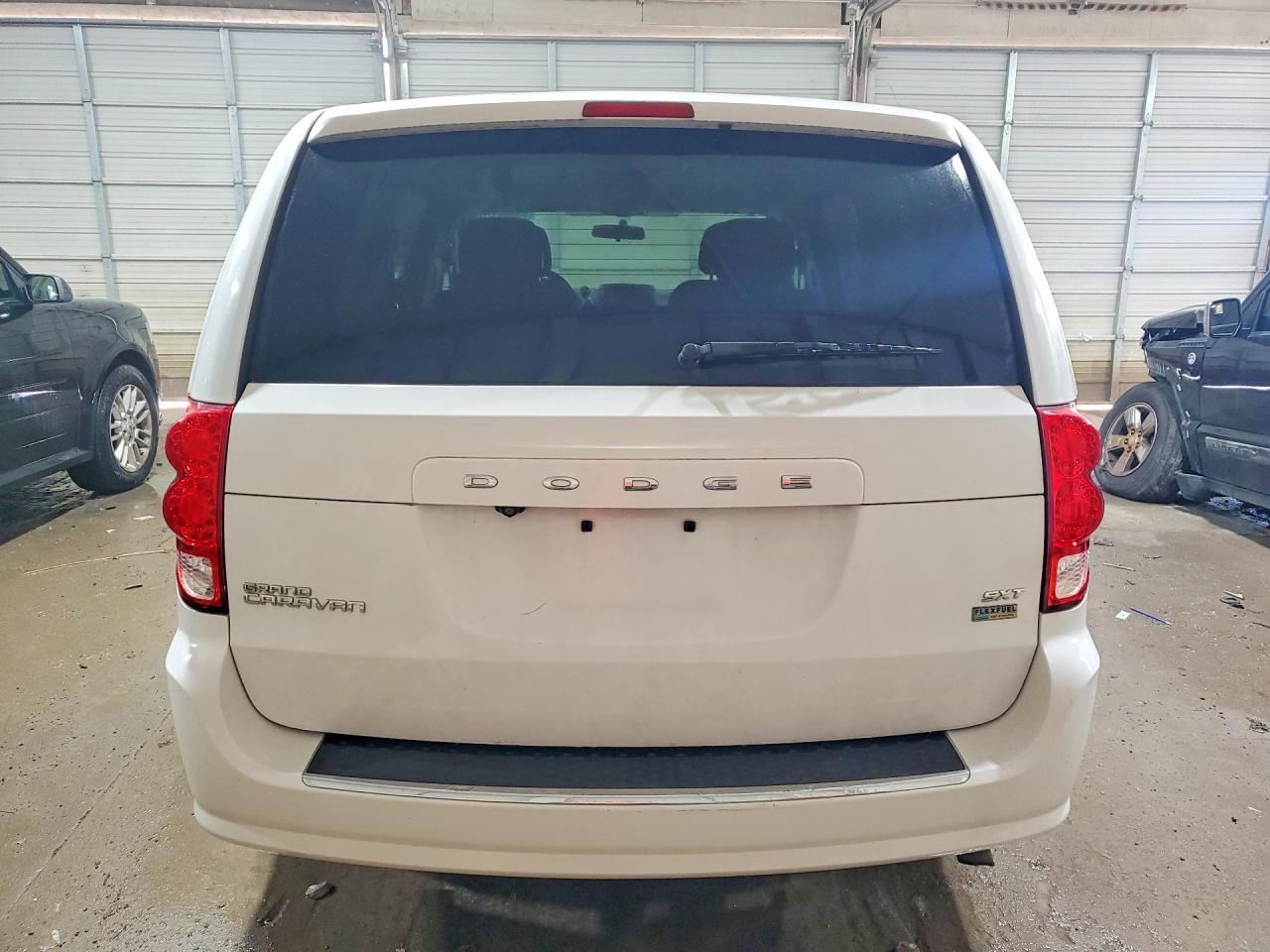 2016 Dodge Grand Caravan Sxt - zdjęcie 6