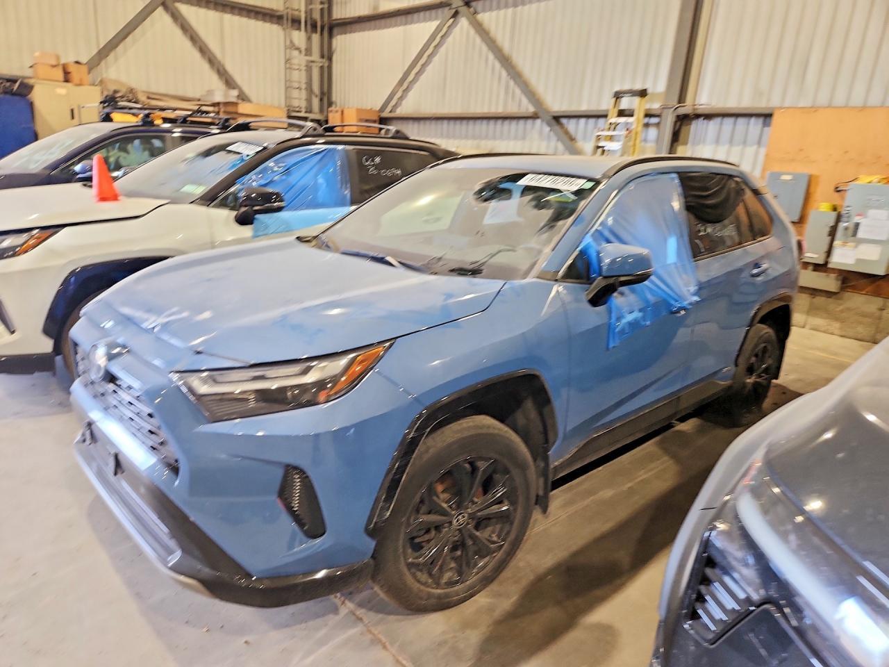 2022 Toyota Rav4 Se - zdjęcie główne