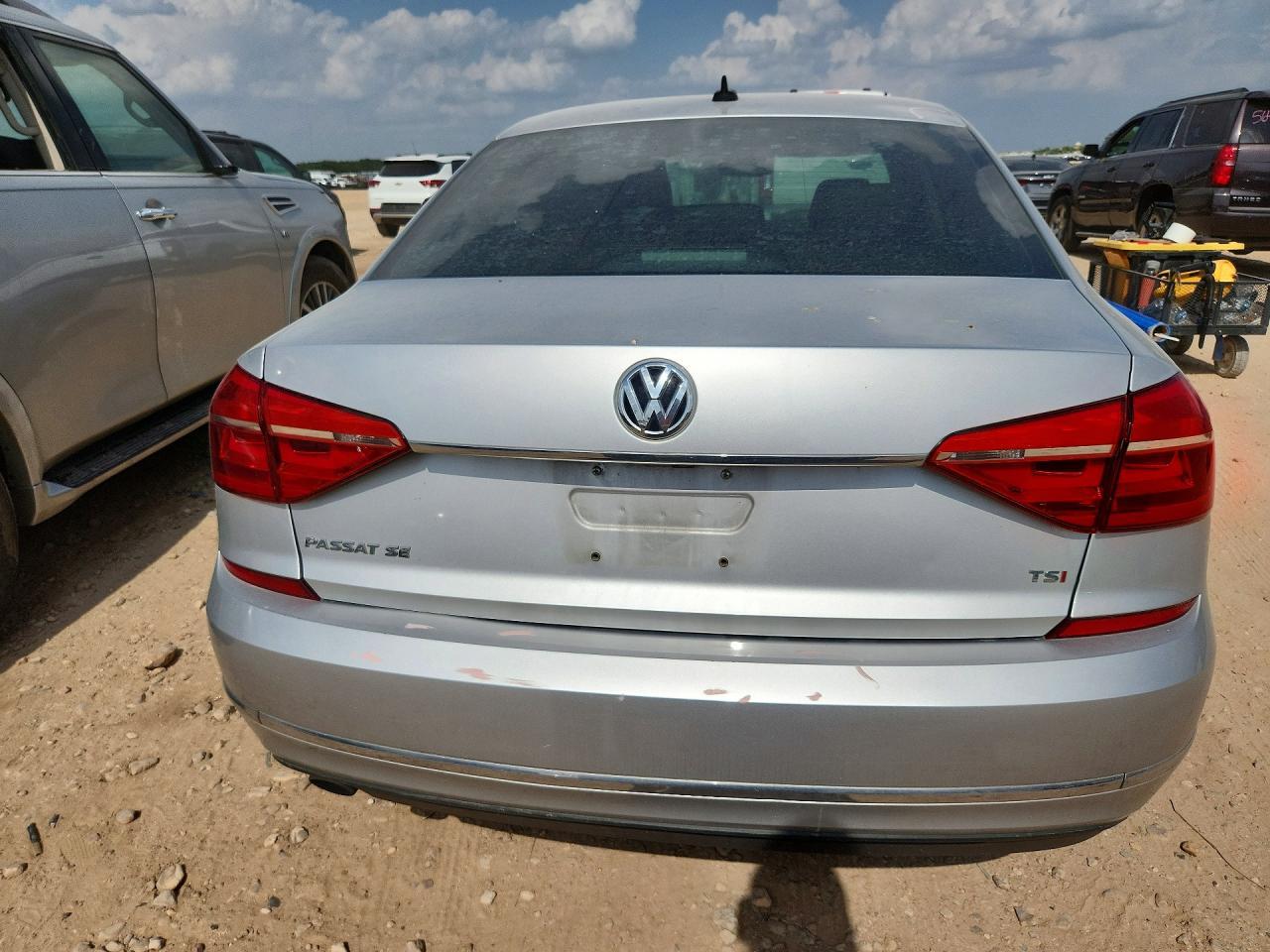 2016 Volkswagen Passat - zdjęcie 6