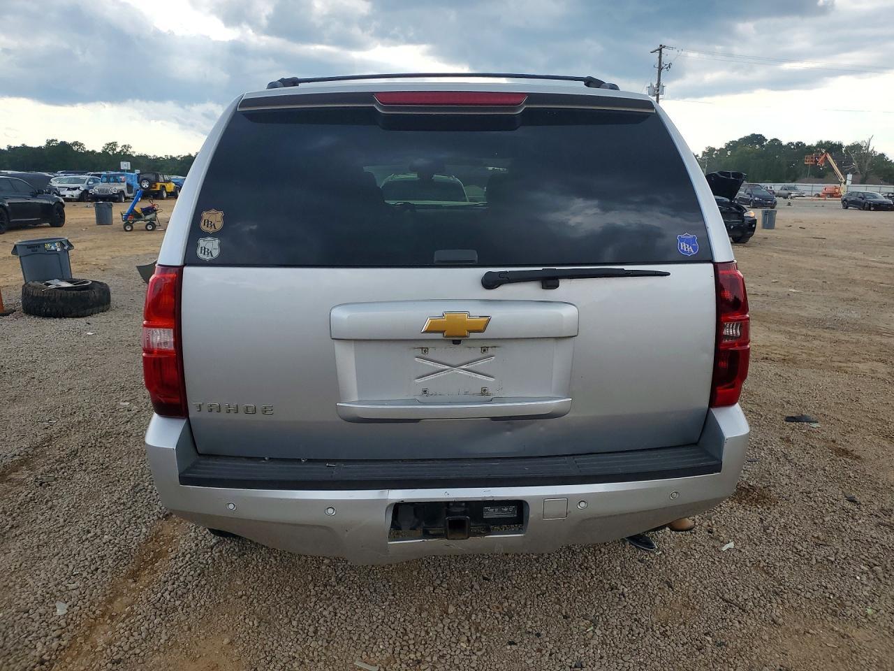 2013 Chevrolet Tahoe C1500 Lt - zdjęcie 6