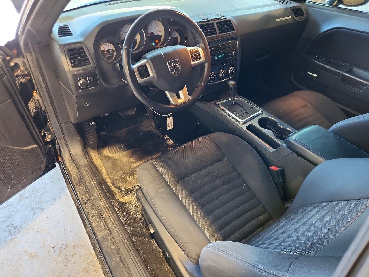 2014 Dodge Challenger Sxt - zdjęcie 8