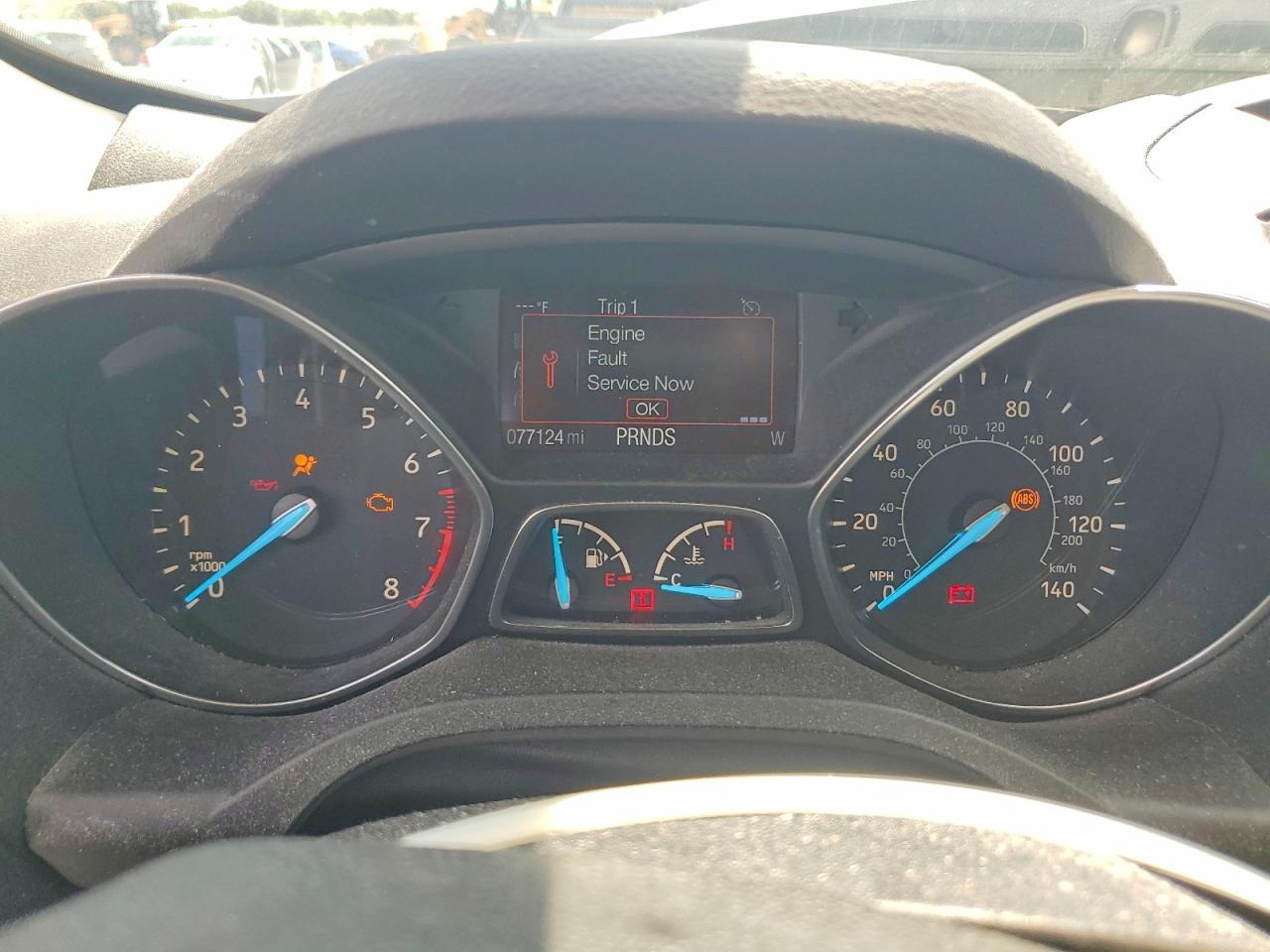 2018 Ford Escape S - zdjęcie 9