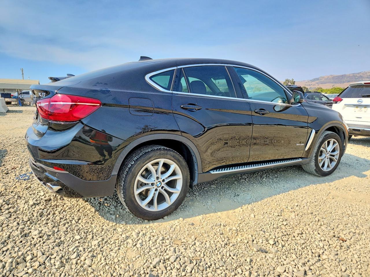 2016 BMW X6 Sdrive35I - zdjęcie 3