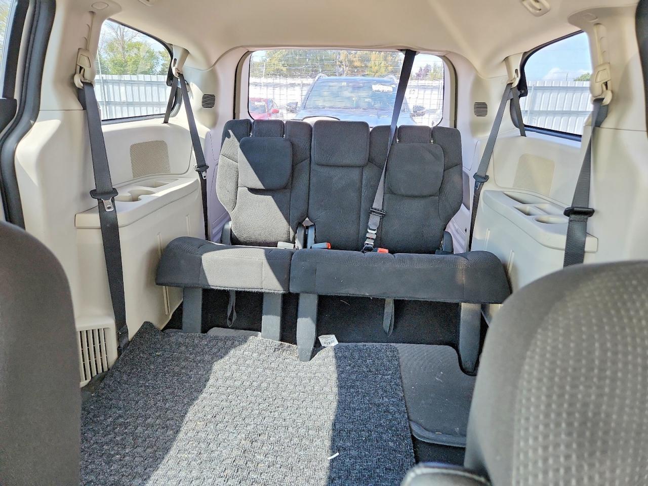 2014 Dodge Grand Caravan Se - zdjęcie 10
