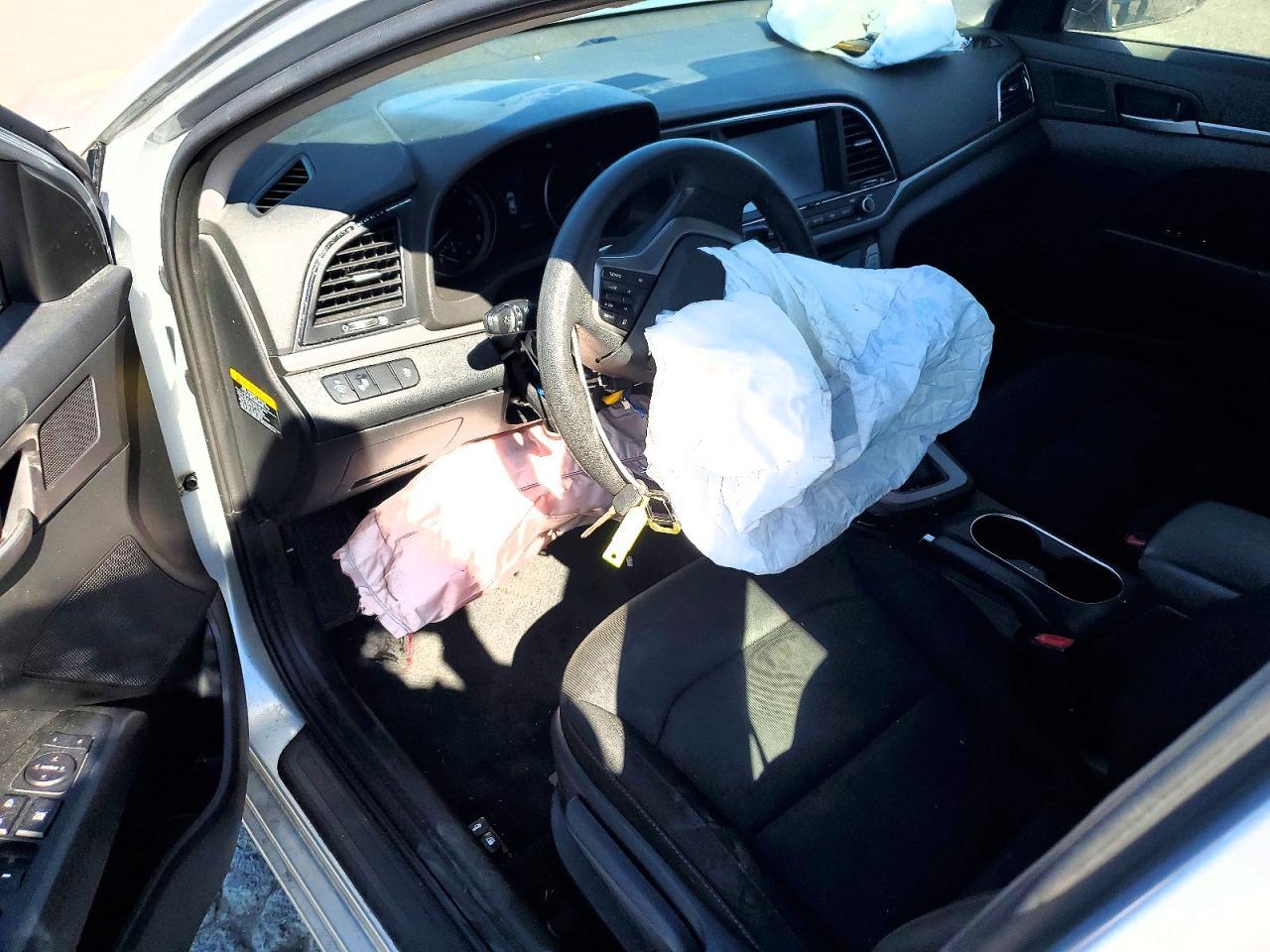 2018 Hyundai Elantra Sel - zdjęcie 8