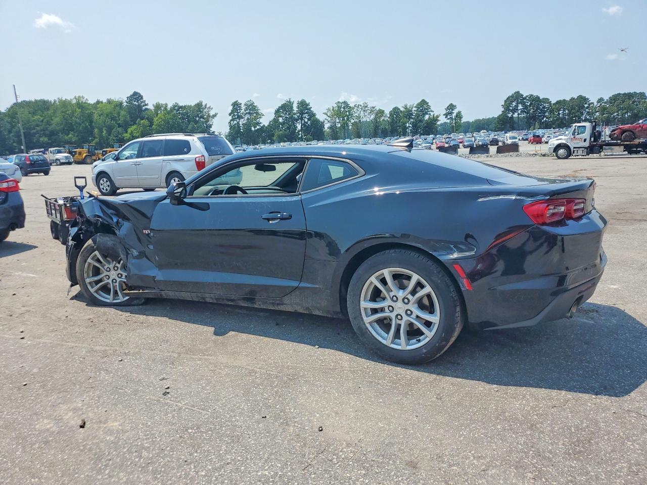 2021 Chevrolet Camaro Ls - zdjęcie 2