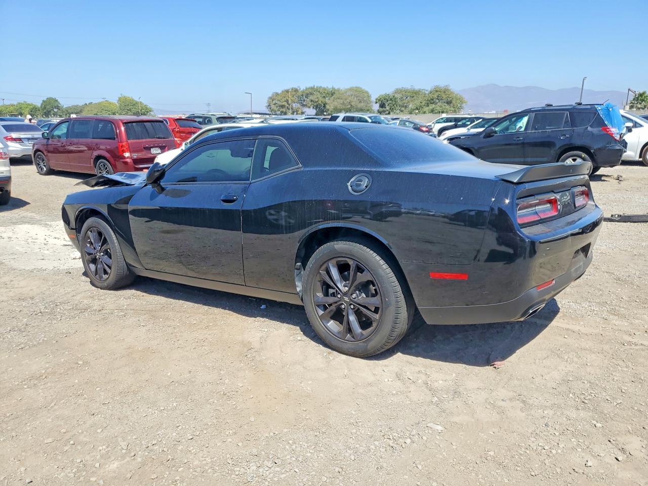 2023 Dodge Challenger Sxt - zdjęcie 2