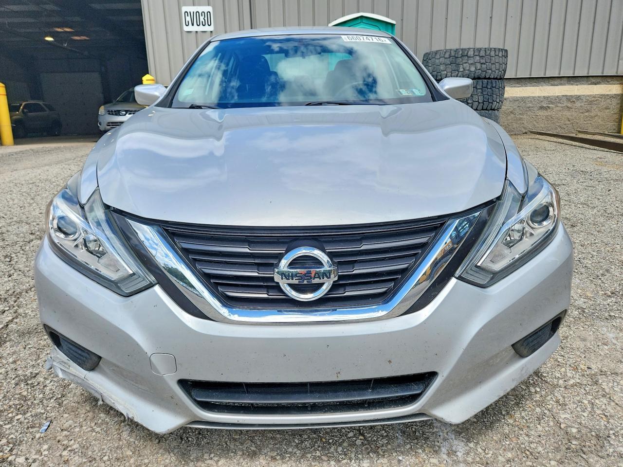 2017 Nissan Altima 2.5 S - zdjęcie 5