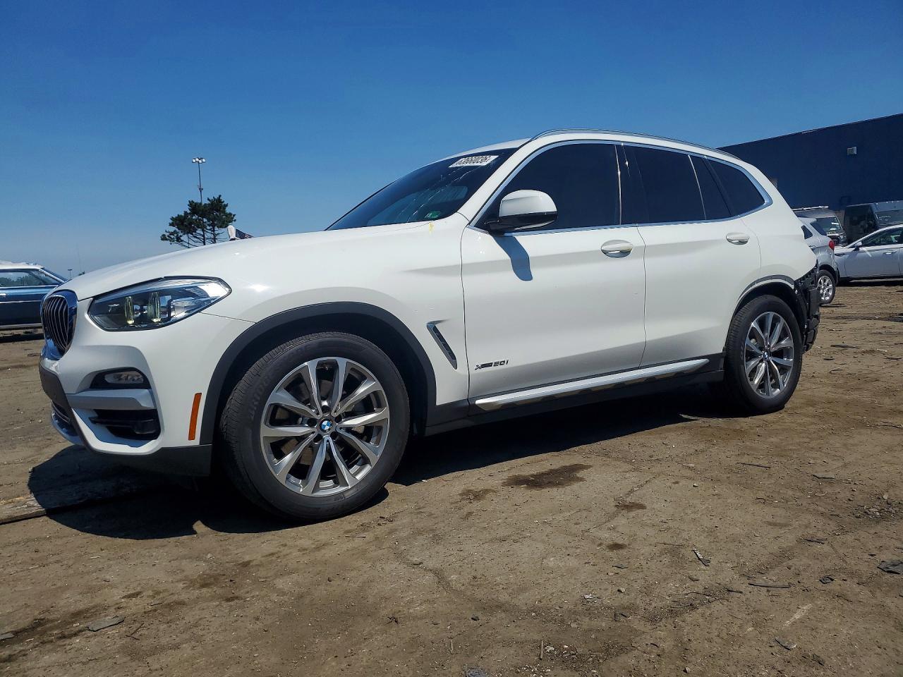 2018 BMW X3 xDrive30I - zdjęcie główne