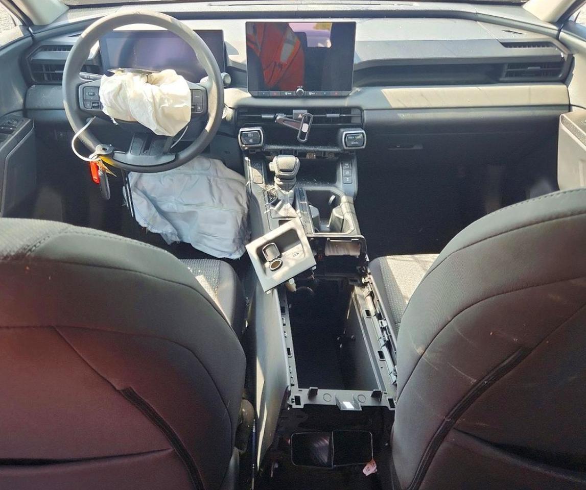 2026 Toyota Rav4 Le - zdjęcie 8