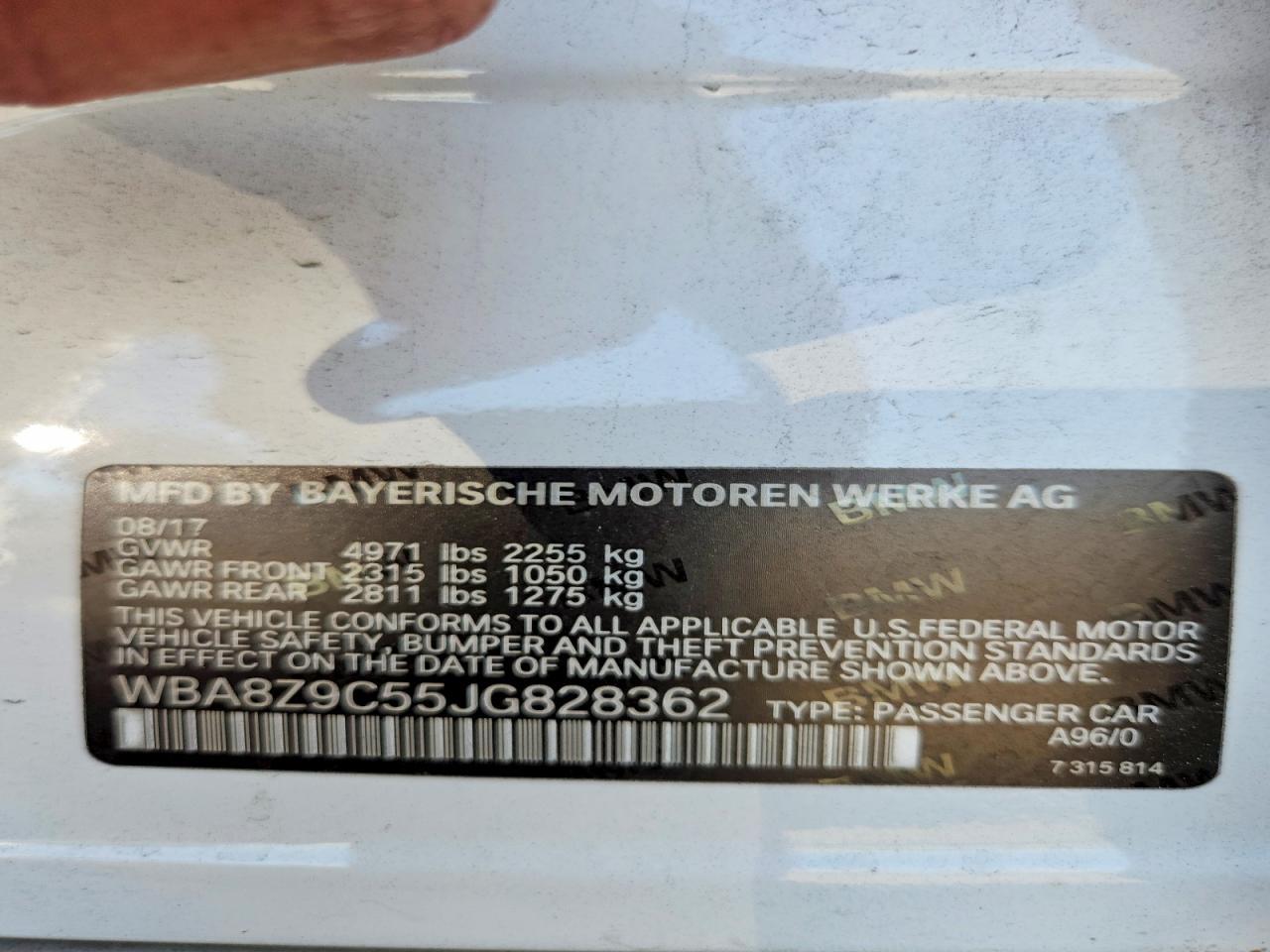 2018 BMW Seria 3 330i - zdjęcie 12