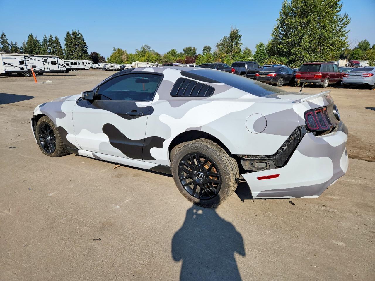 2014 Ford Mustang - zdjęcie 2