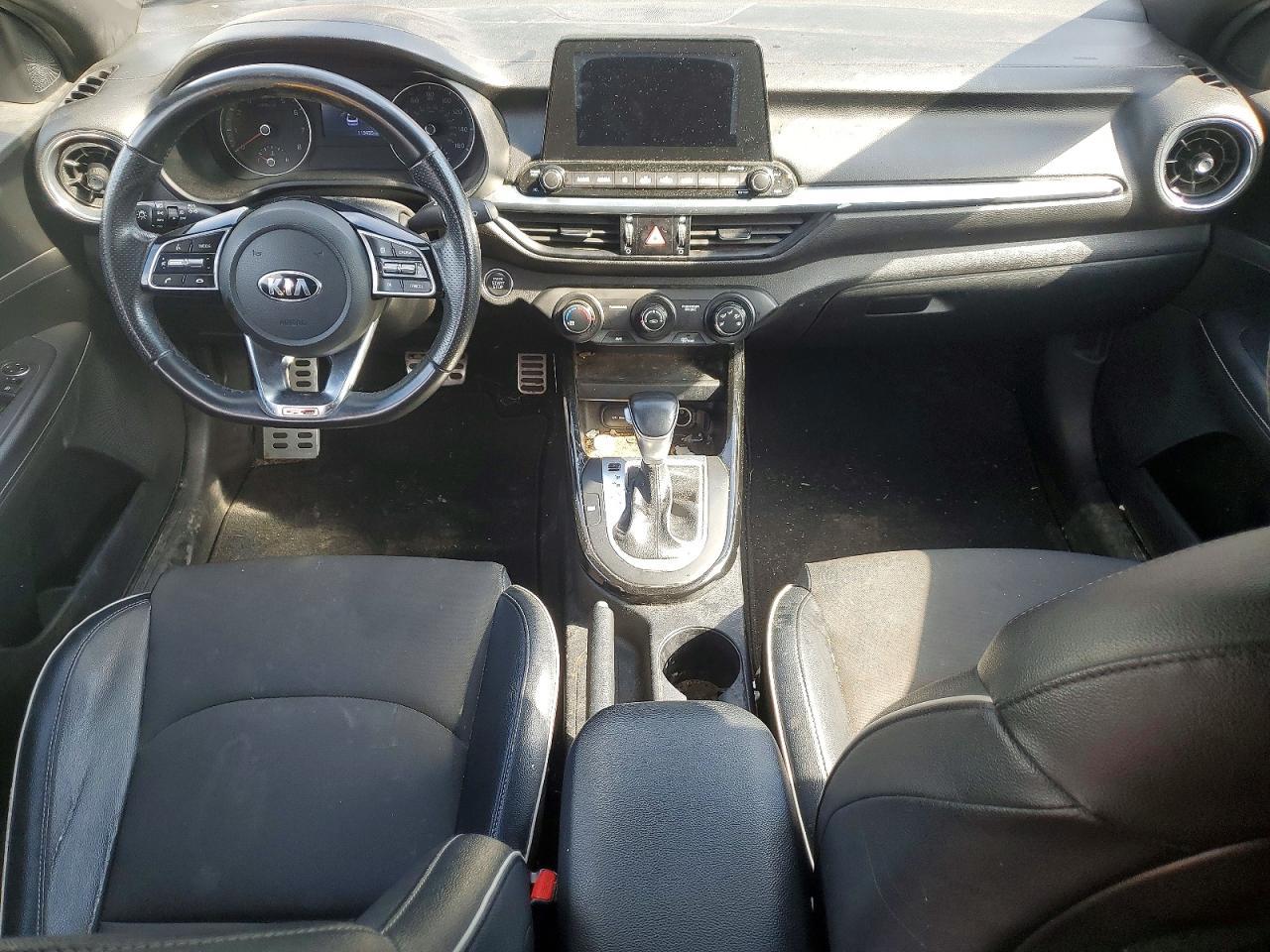 2021 Kia Forte Gt Line - zdjęcie 8
