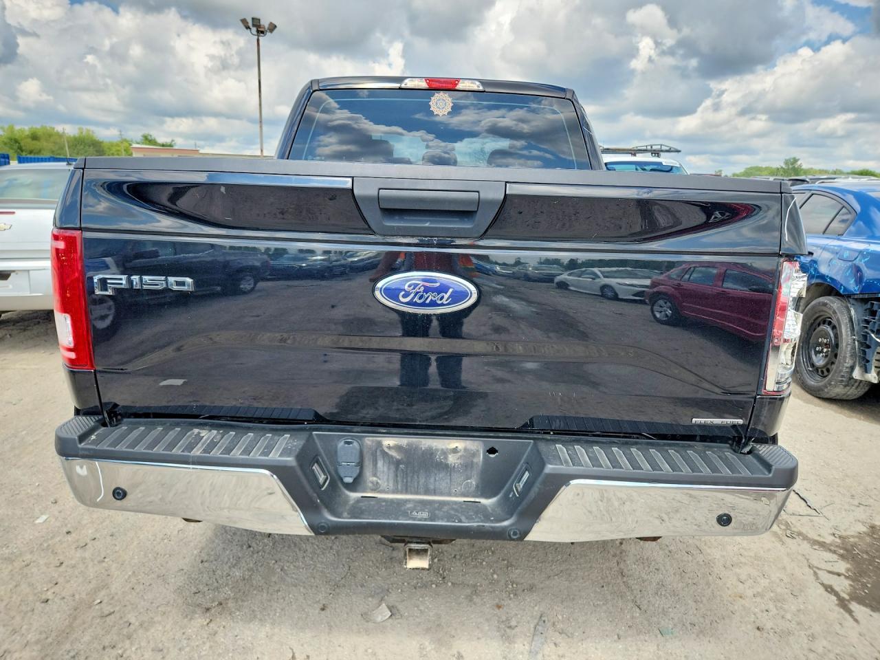 2016 Ford F150 Supercrew - zdjęcie 6