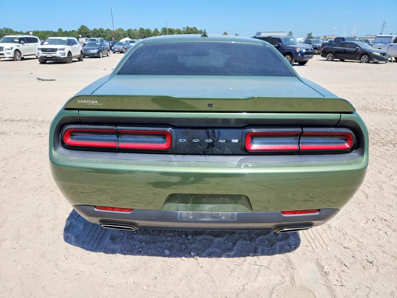 2022 Dodge Challenger Sxt - zdjęcie 6