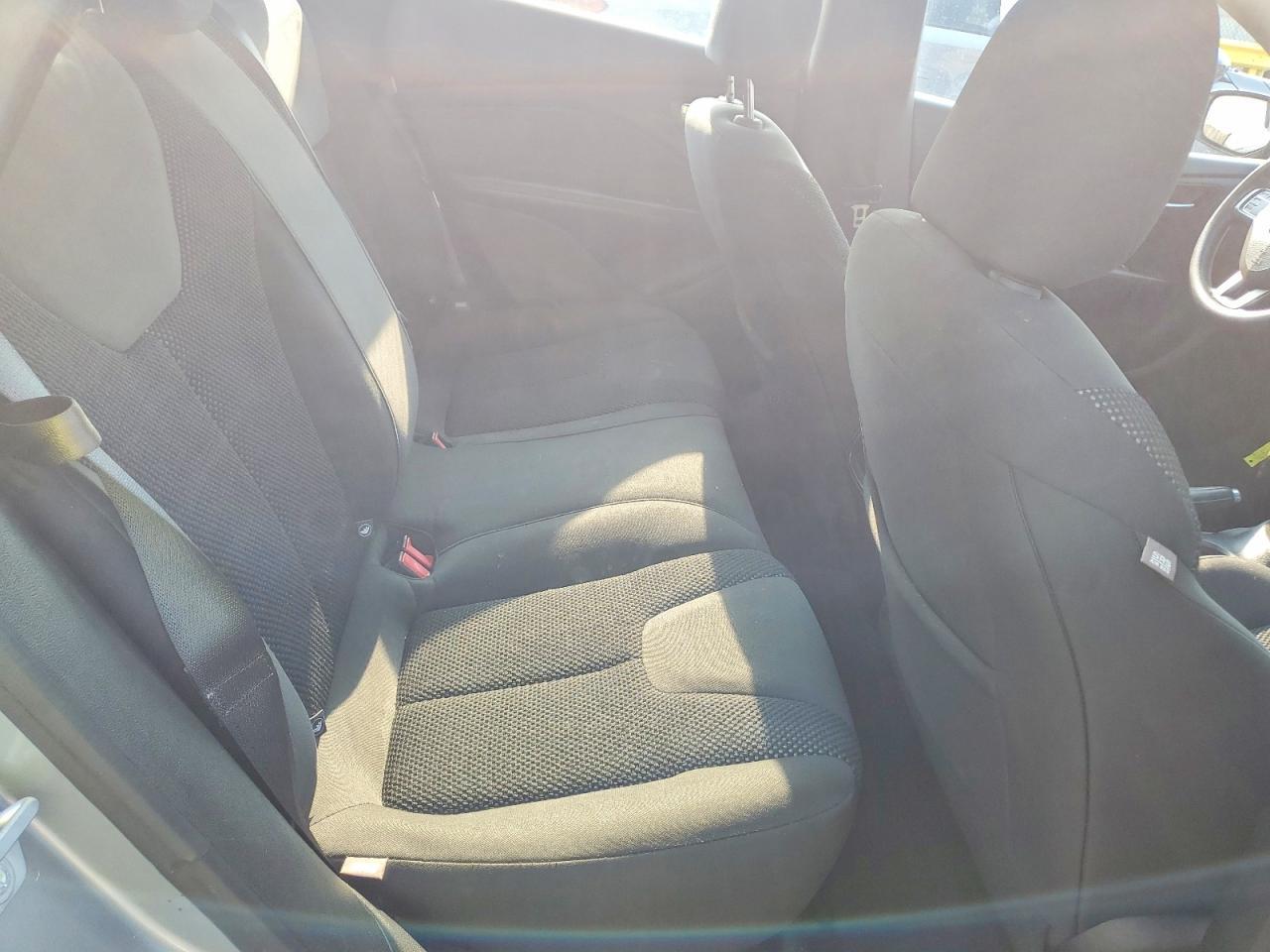 2016 Dodge Dart Se - zdjęcie 10