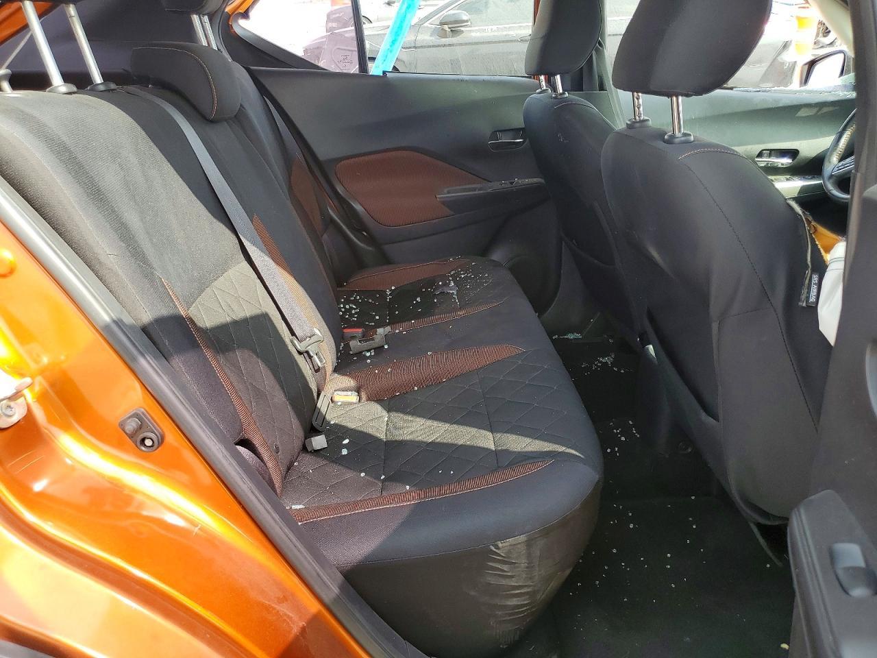 2019 Nissan Kicks Sr - zdjęcie 10