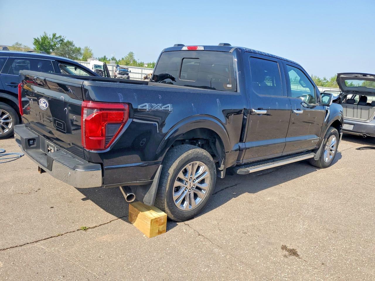 2024 Ford F150 Xlt - zdjęcie 3