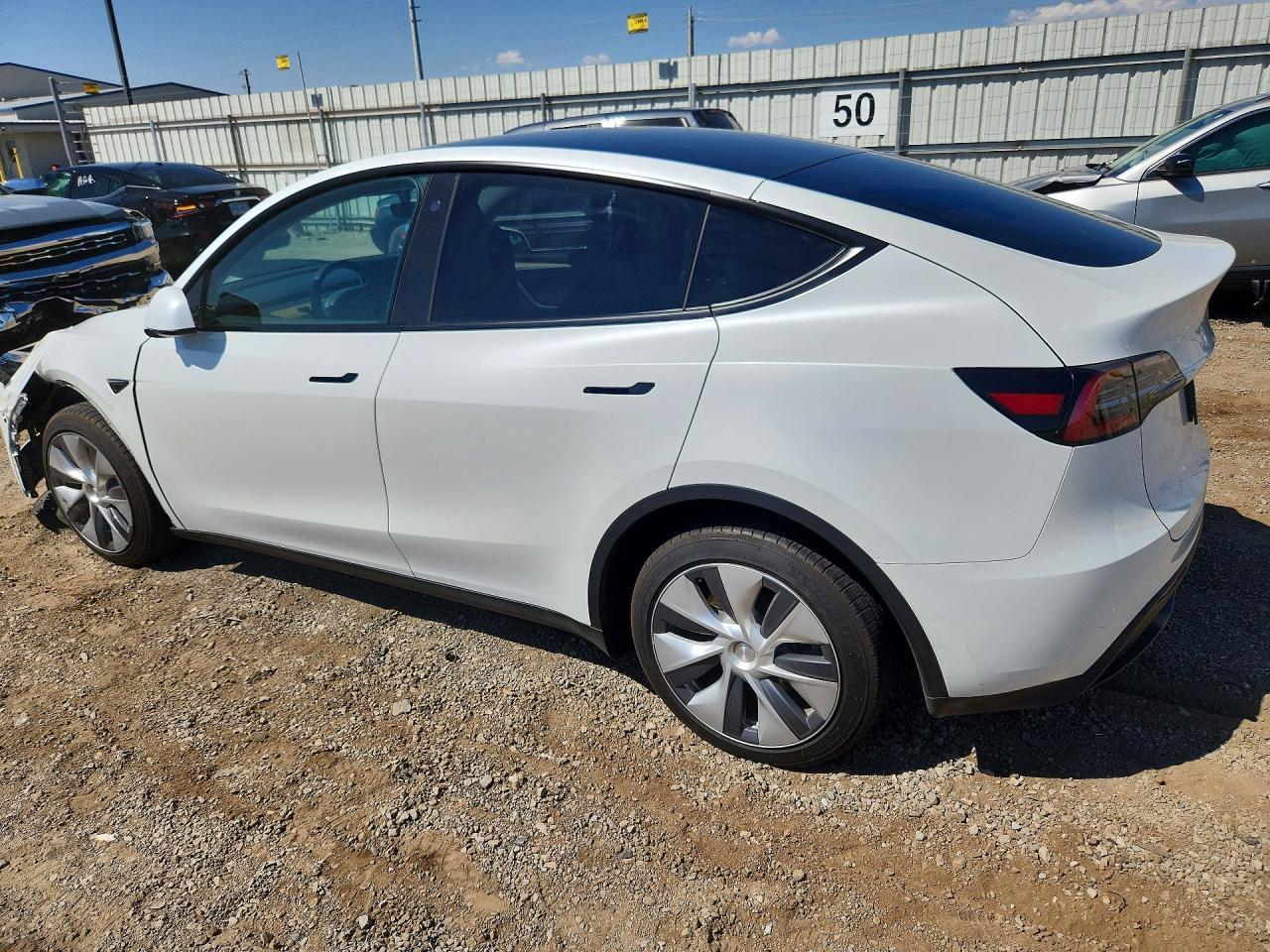 2023 Tesla Model Y - zdjęcie 2
