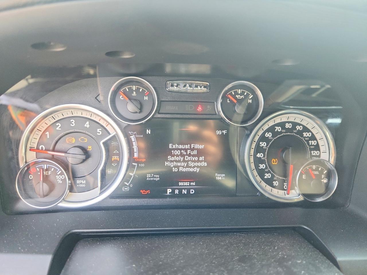 2016 Ram 1500 Laramie - zdjęcie 9