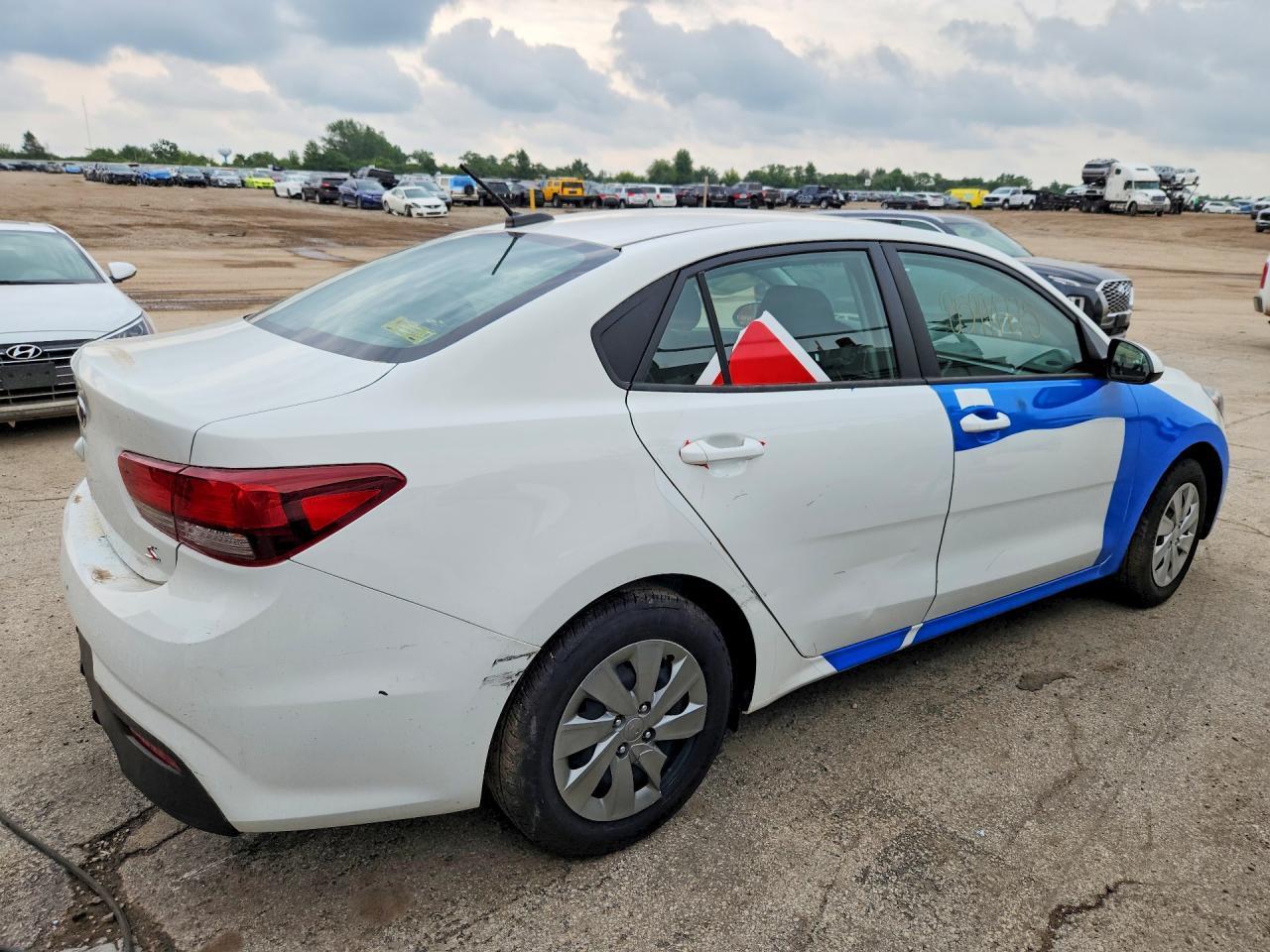 2020 Kia Rio S - zdjęcie 3