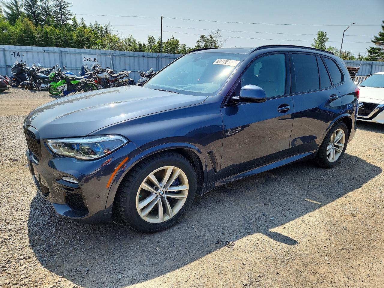 2020 BMW X5 xDrive40I - zdjęcie główne