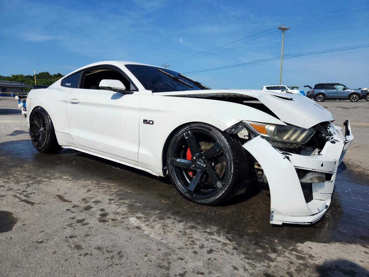 2015 Ford Mustang Gt - zdjęcie 4