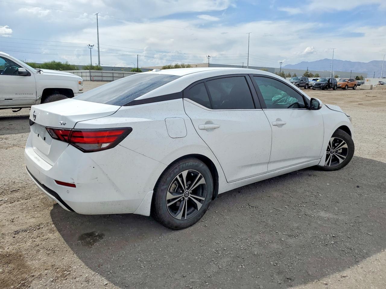 2023 Nissan Sentra Sv - zdjęcie 3