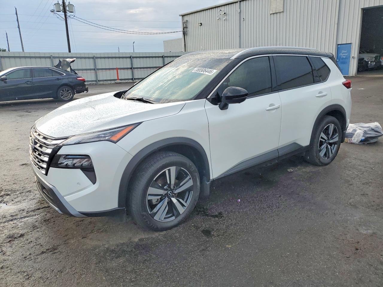 2025 Nissan Rogue Sl - zdjęcie główne